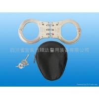 警用板铐